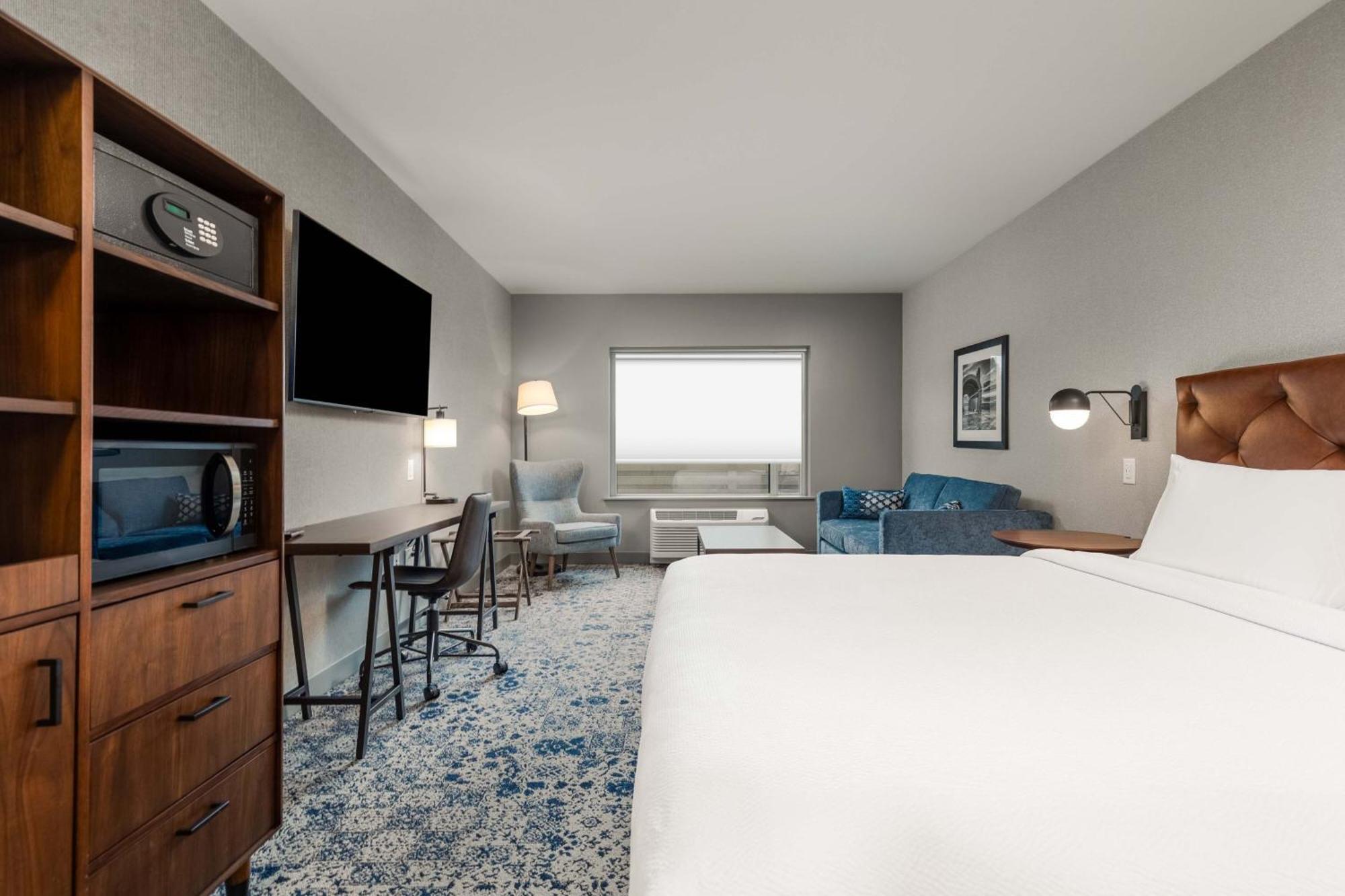Four Points By Sheraton Kelowna Airport Eksteriør billede