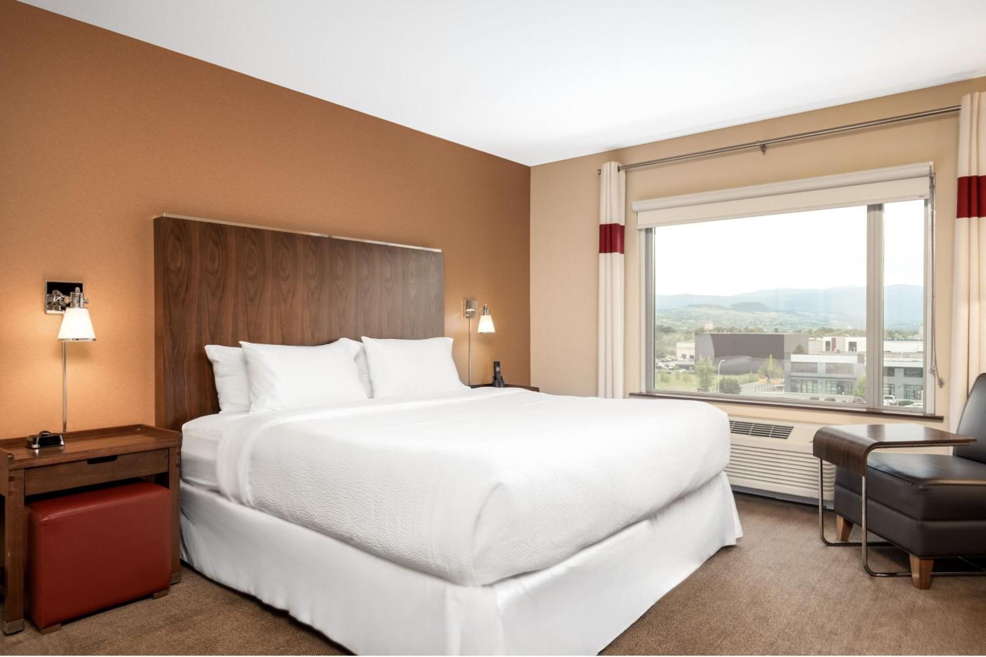 Four Points By Sheraton Kelowna Airport Eksteriør billede