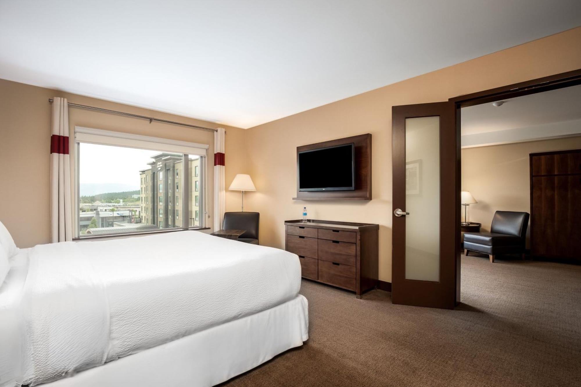 Four Points By Sheraton Kelowna Airport Eksteriør billede