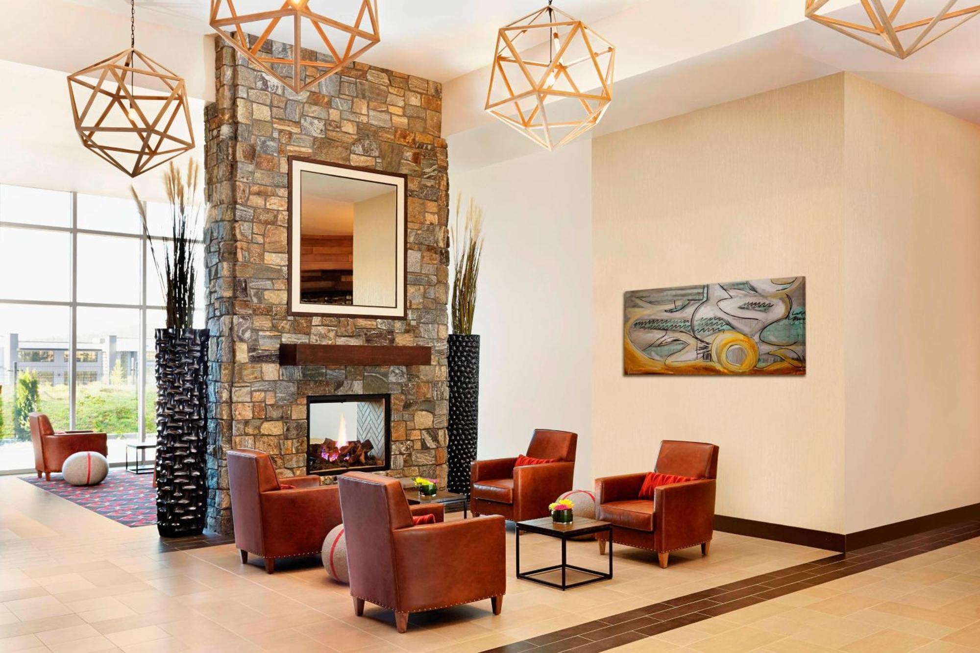 Four Points By Sheraton Kelowna Airport Eksteriør billede